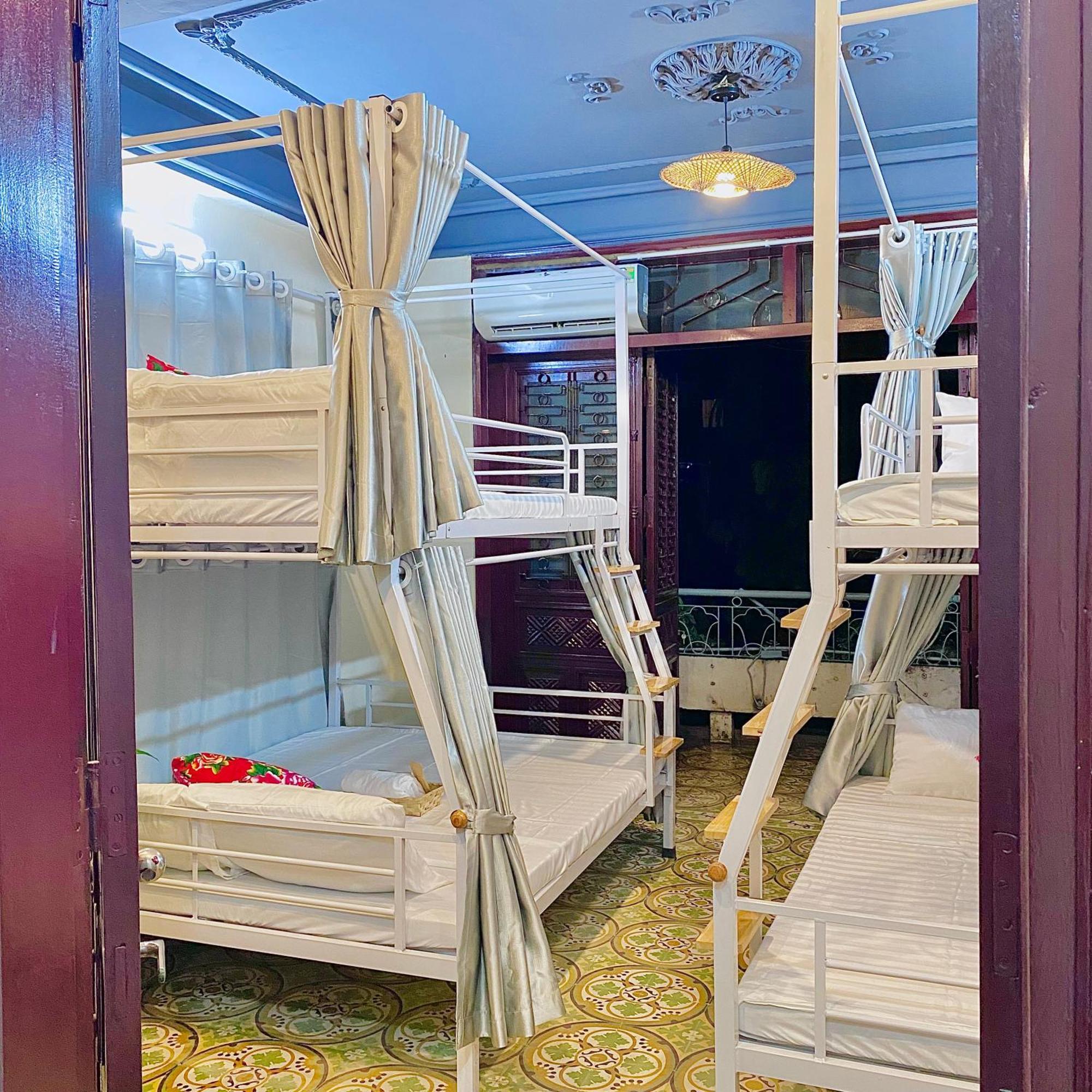 Hanoi Vibes Hostel Bagian luar foto