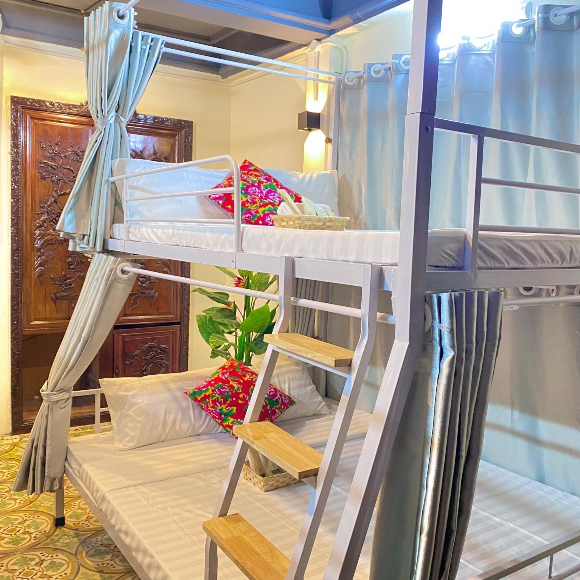 Hanoi Vibes Hostel Bagian luar foto